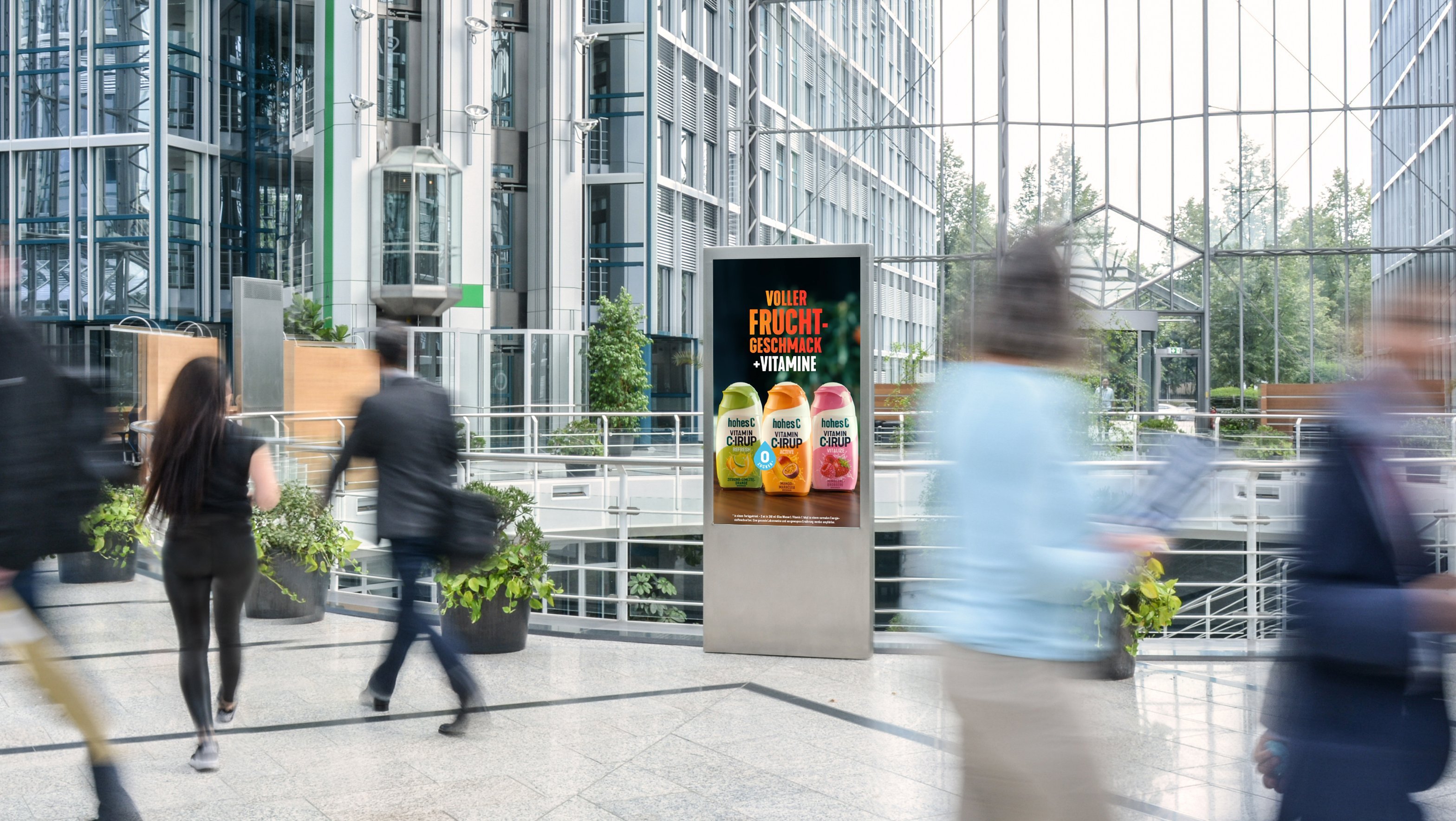 Hohes C Vitamin C-IRUP campaign on ECN screen · Atrium Allianz Munich · premium office DOOH