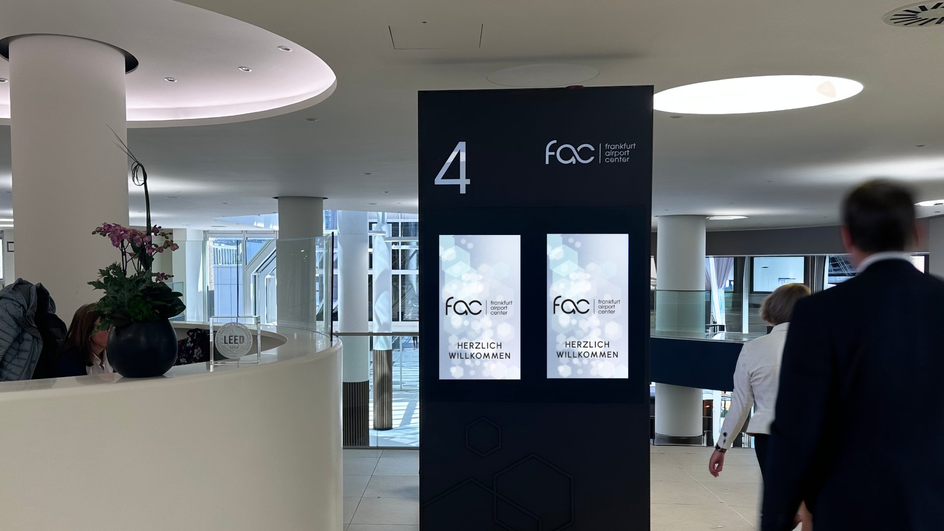 ECN digitale Signage im Frankfurt Airport Center