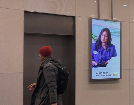IKEA Business campaign on ECN screen · Palais Leopold München