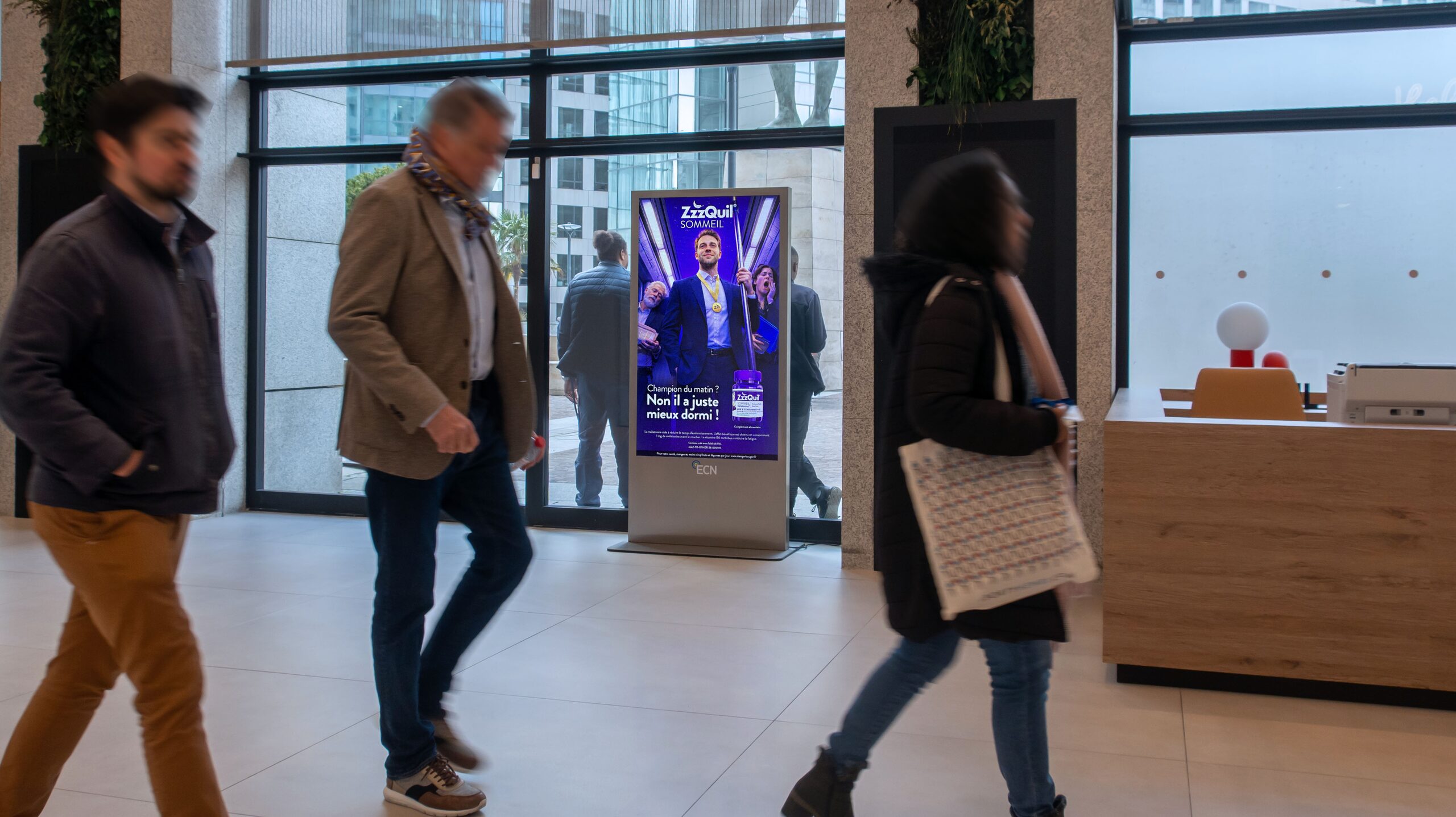 ZzzQuil · campagne ECN à la Tour Égée · La Défense